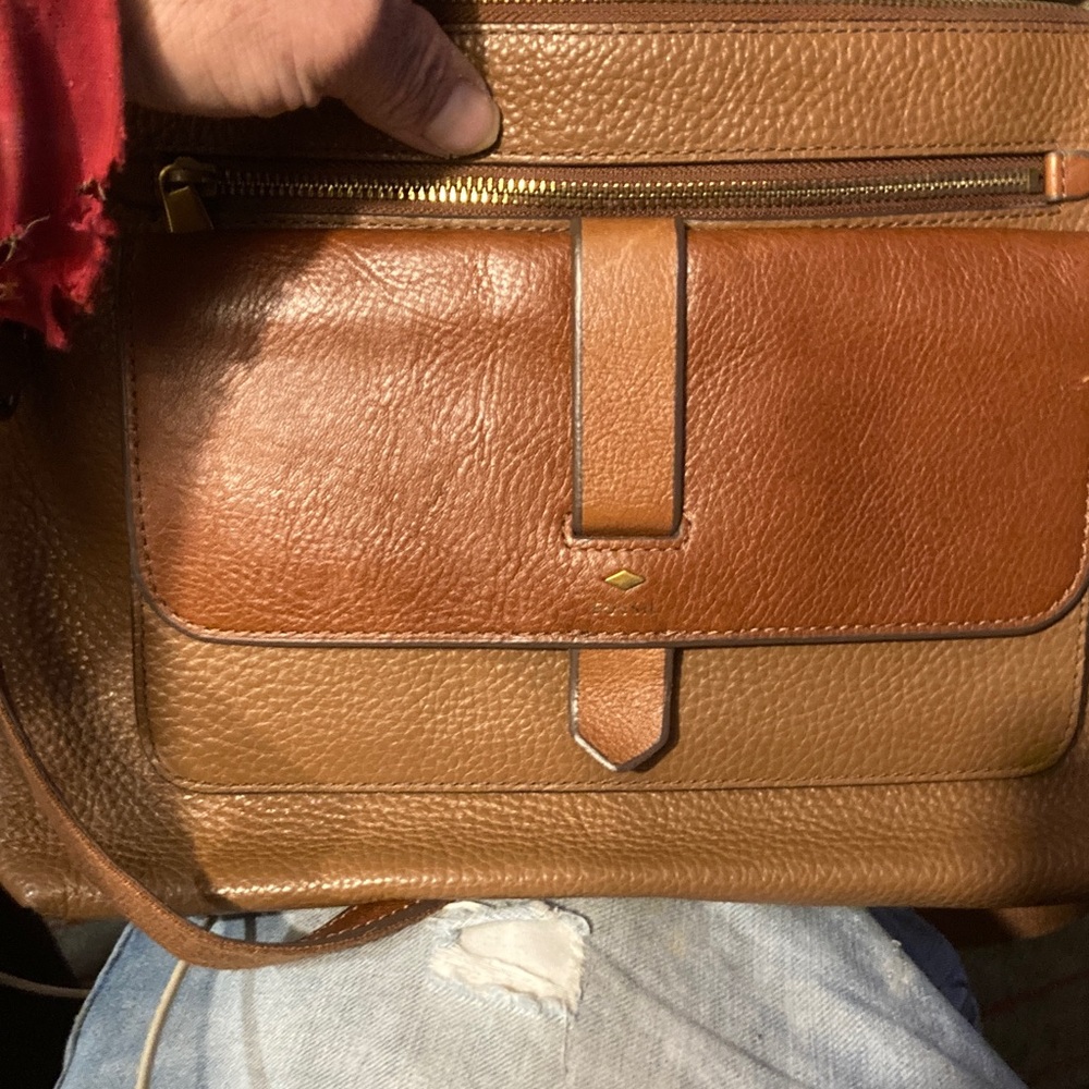 Fossil Tan and Brown Leather Shoulder Bag